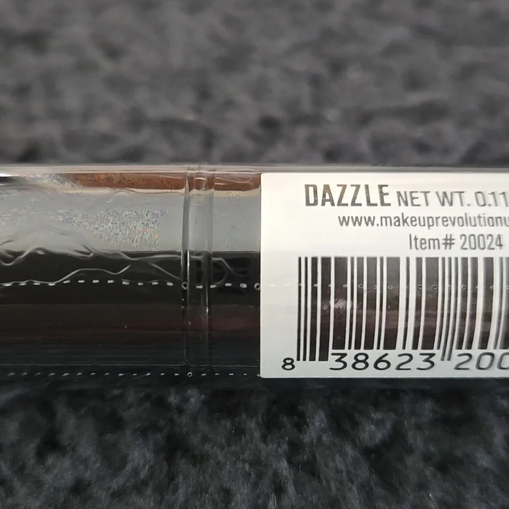 Makeup Revolution Lipstick Dazzle